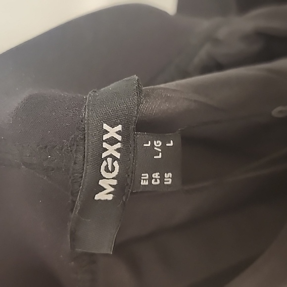 Mexx Woman's Pleated Skirt with exposed Elastic Waist Band NWT Size Large - Picture 10 of 10